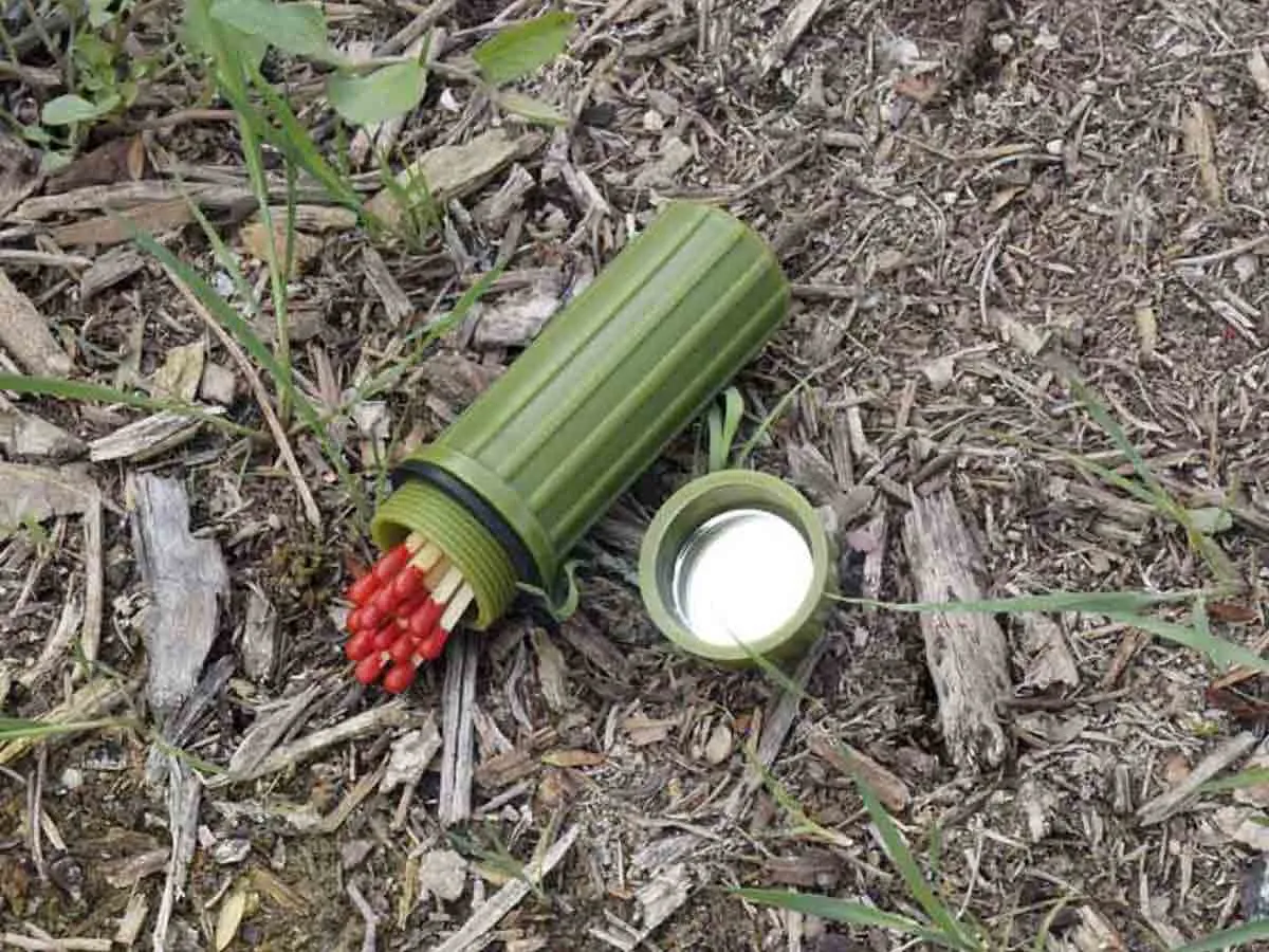 3 in 1 Green Water Proof Match Storage Box