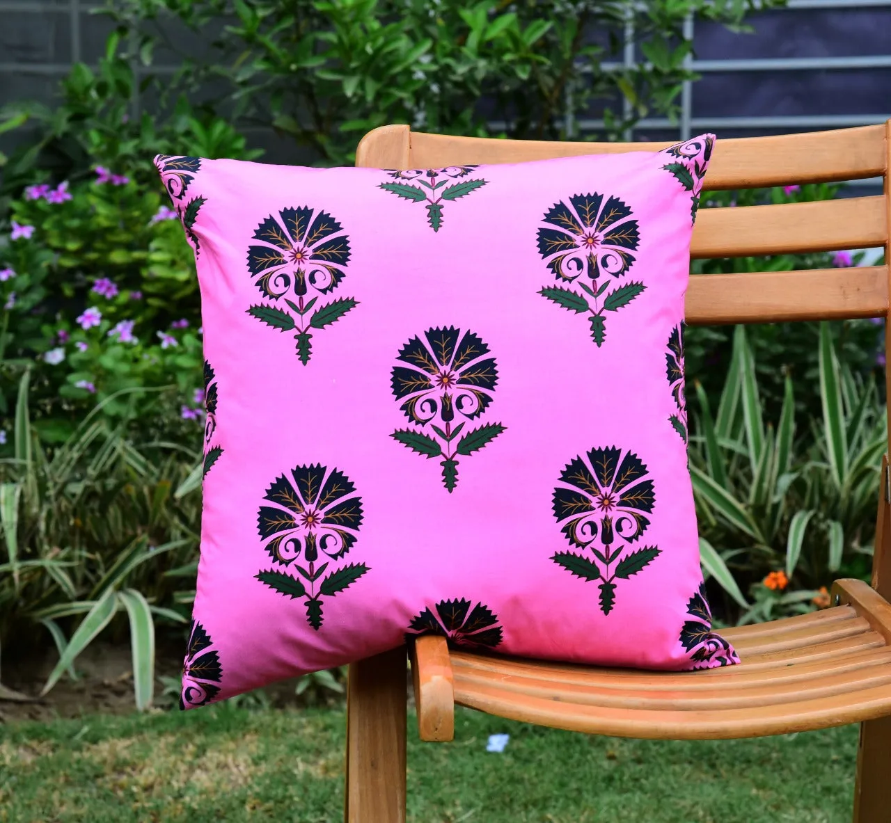 6 PCs Digital Printed Cotton Cushions-Taj Mahal