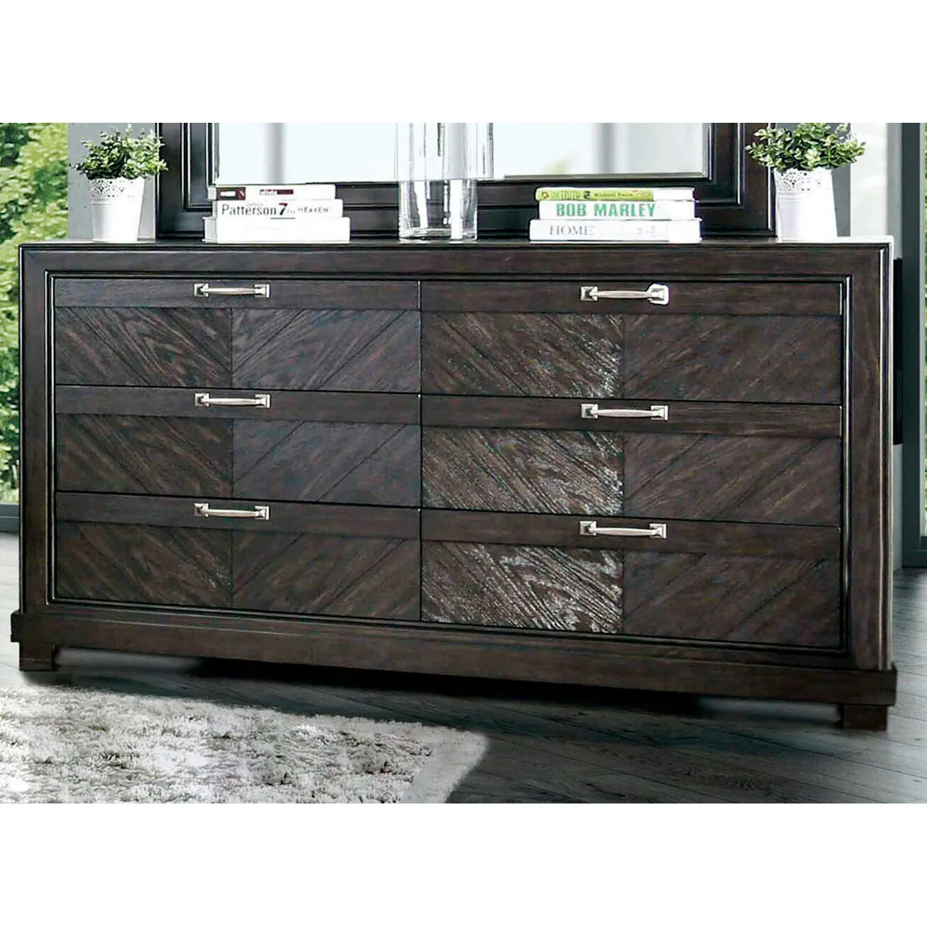 Argyros Dresser