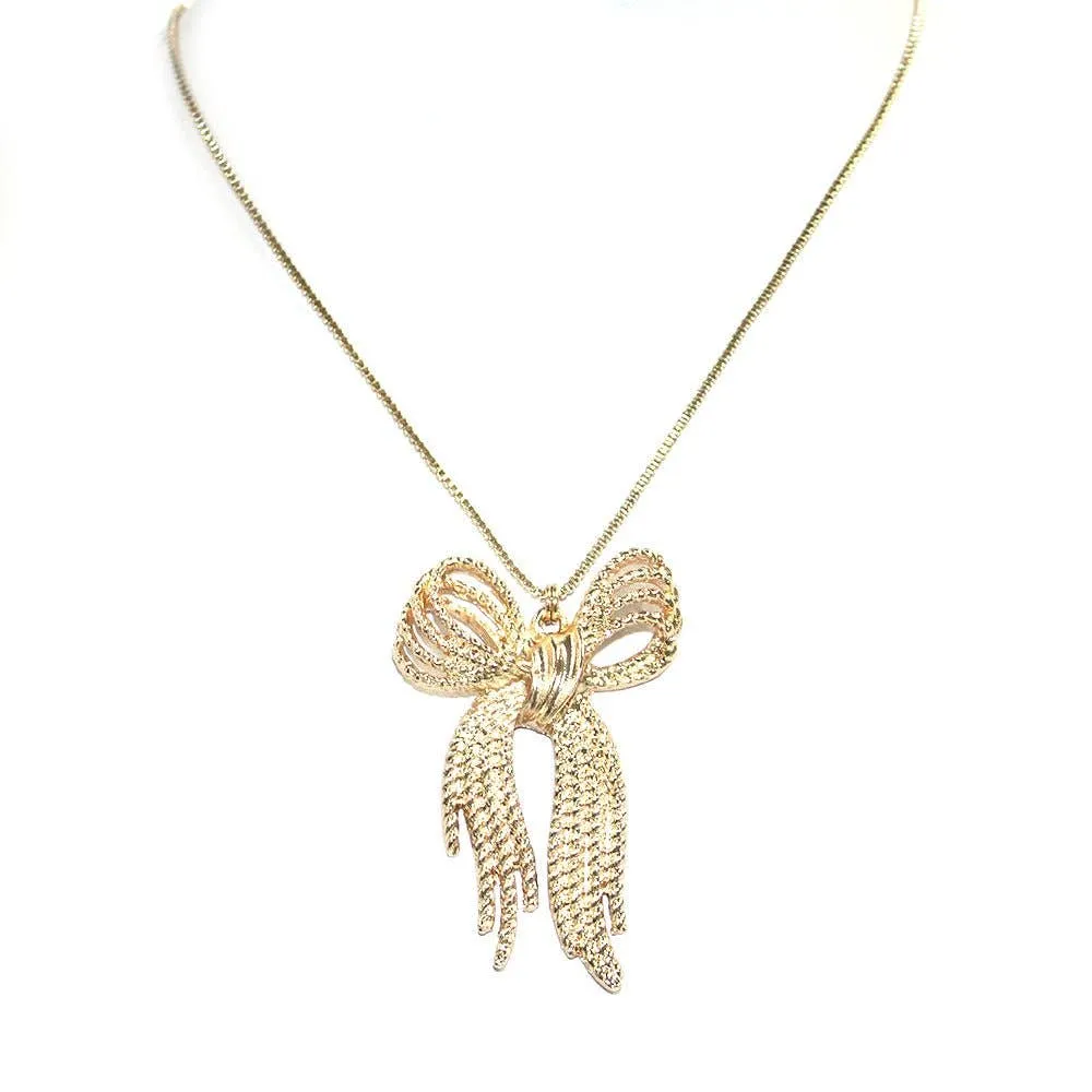 Beautiful Bow Necklace