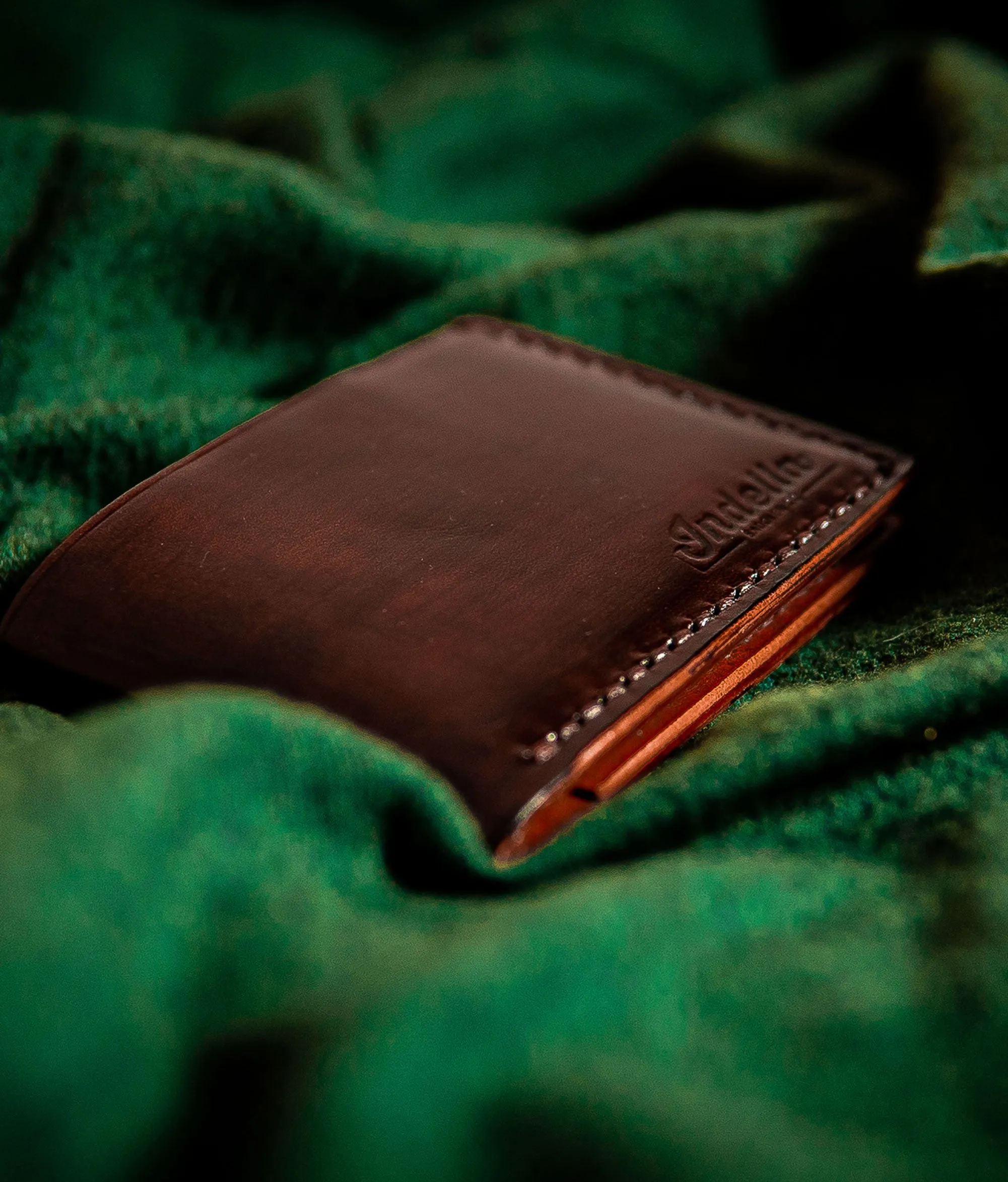 Best Minimalist Wallet for Men, Slim Leather