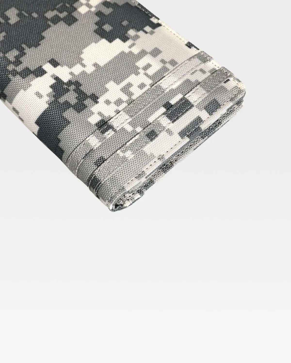 Biker Chain Wallet in Grey Digital Camouflage