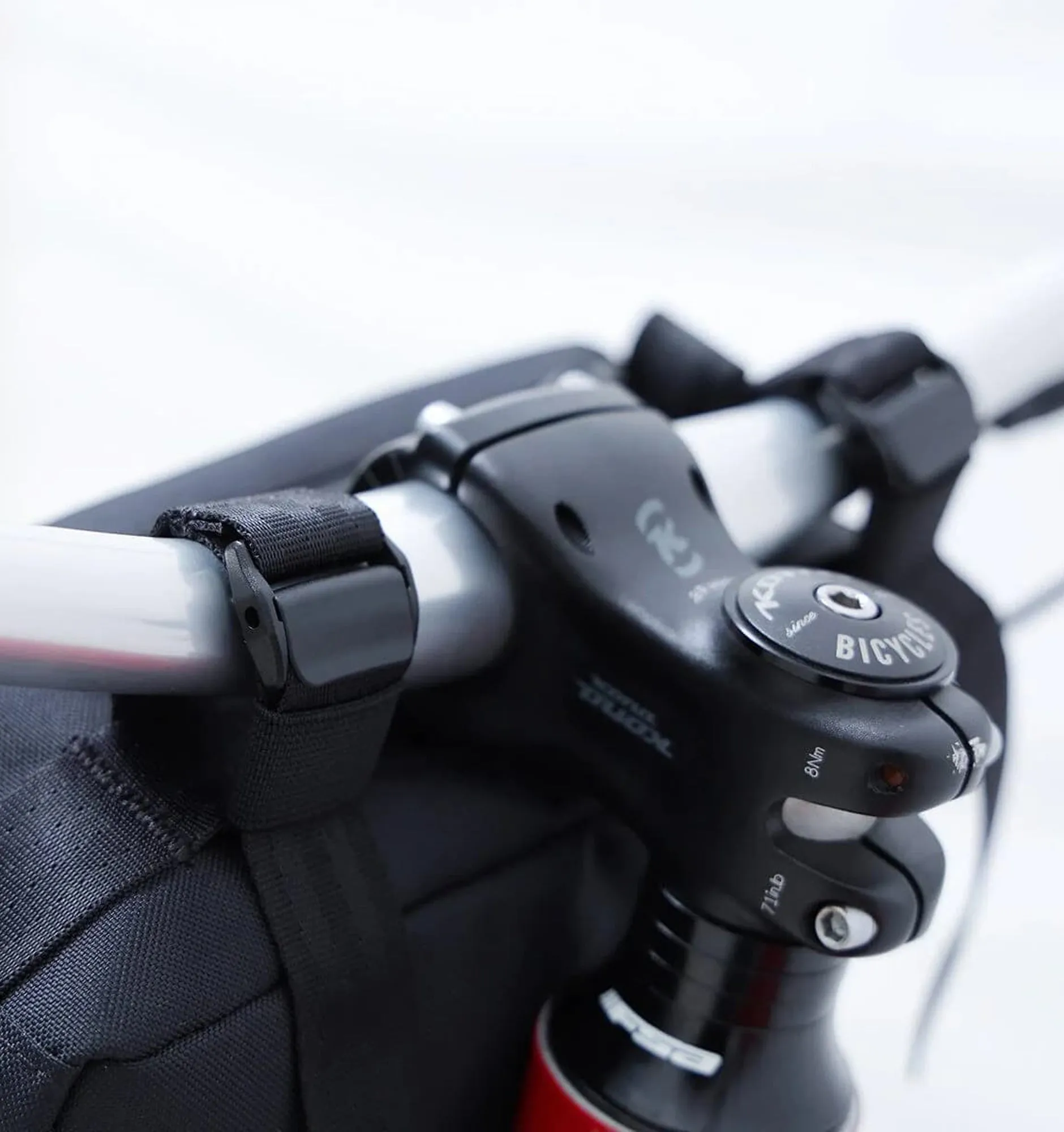 Chrome Holman Handlebar Bag