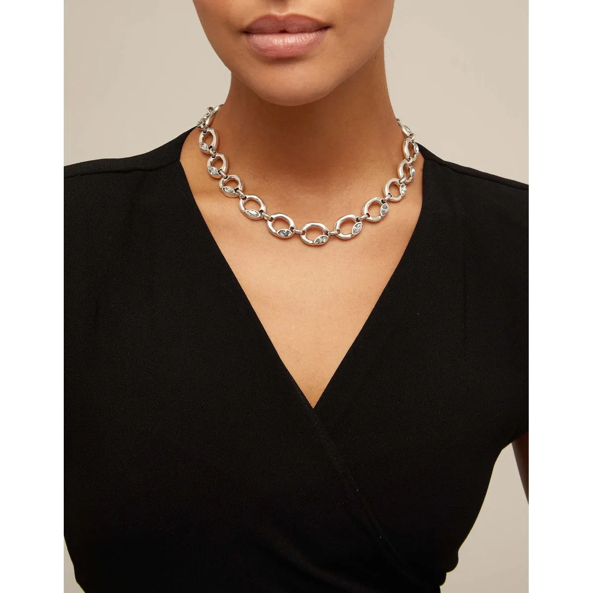 Details Necklace