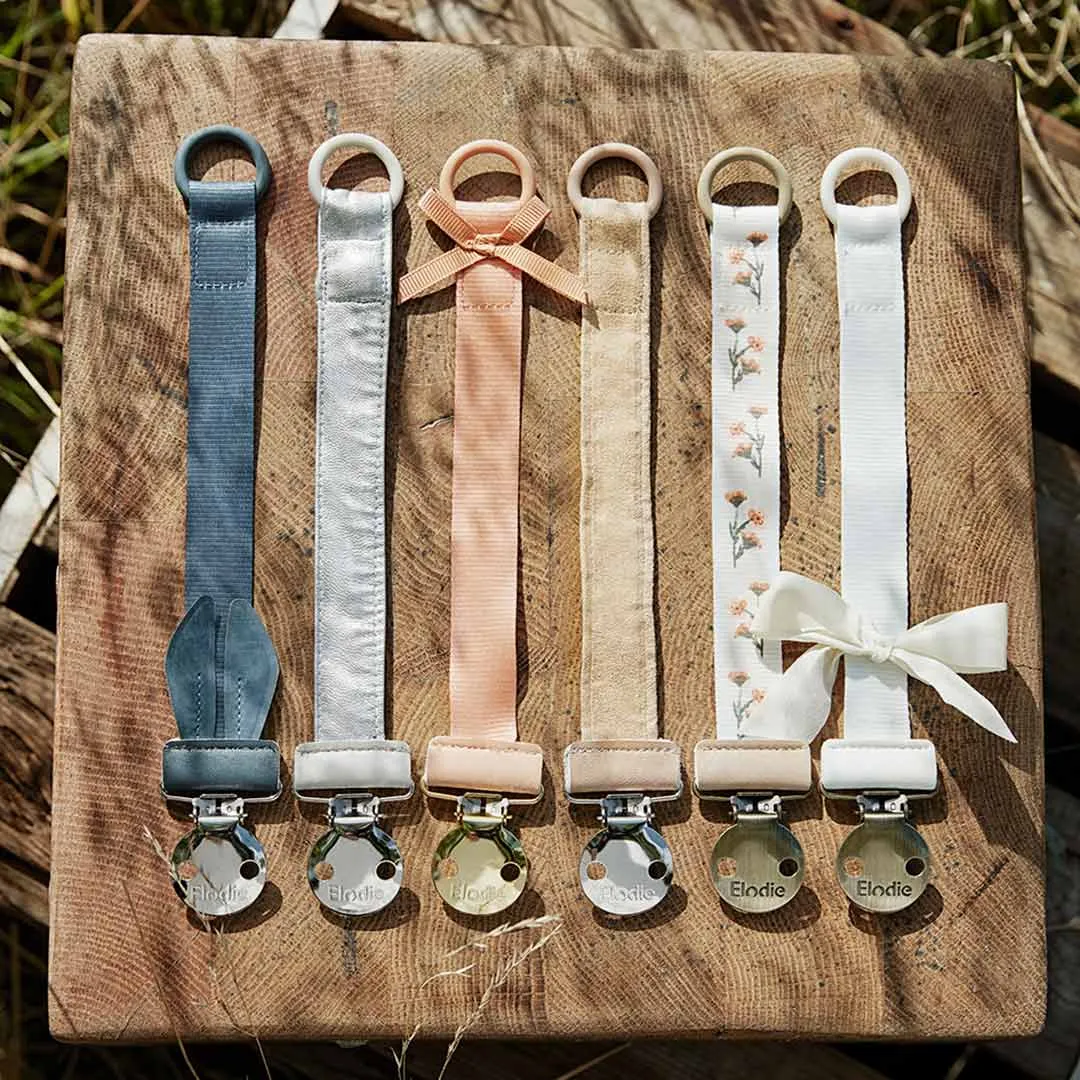Elodie Details Pacifier Clip - Vanilla White