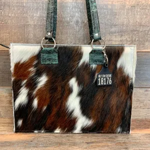 Get Outta Town Tote - #18176