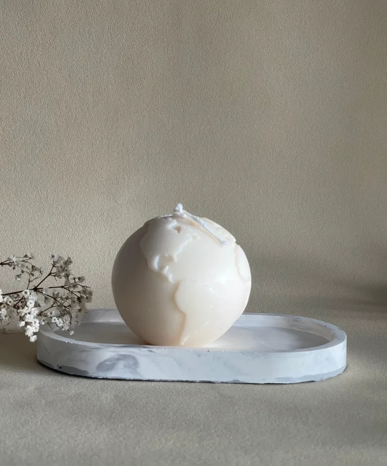 Globe Candle, Sustainable Gifts, Eco Friendly Presents, Green Gift Ideas, Zero Waste Gifts, Environmentally Friendly Gifts, Earth Friendly Gifts, Recycled Gifts, Natural Gift Options, Eco Conscious Gifting, Green Living Gifts
