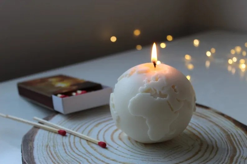 Globe Candle, Sustainable Gifts, Eco Friendly Presents, Green Gift Ideas, Zero Waste Gifts, Environmentally Friendly Gifts, Earth Friendly Gifts, Recycled Gifts, Natural Gift Options, Eco Conscious Gifting, Green Living Gifts