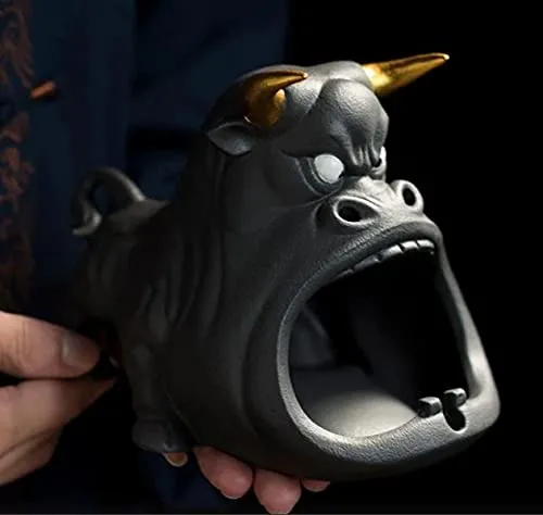 Inara Creation Angry Bull Cigarette Ashtray Smoking for Home, Office and Bar (Black)