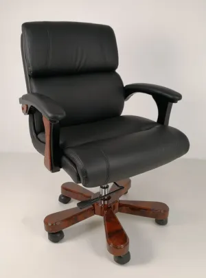Luxury Executive Style Office Chair in Black Leather - B018