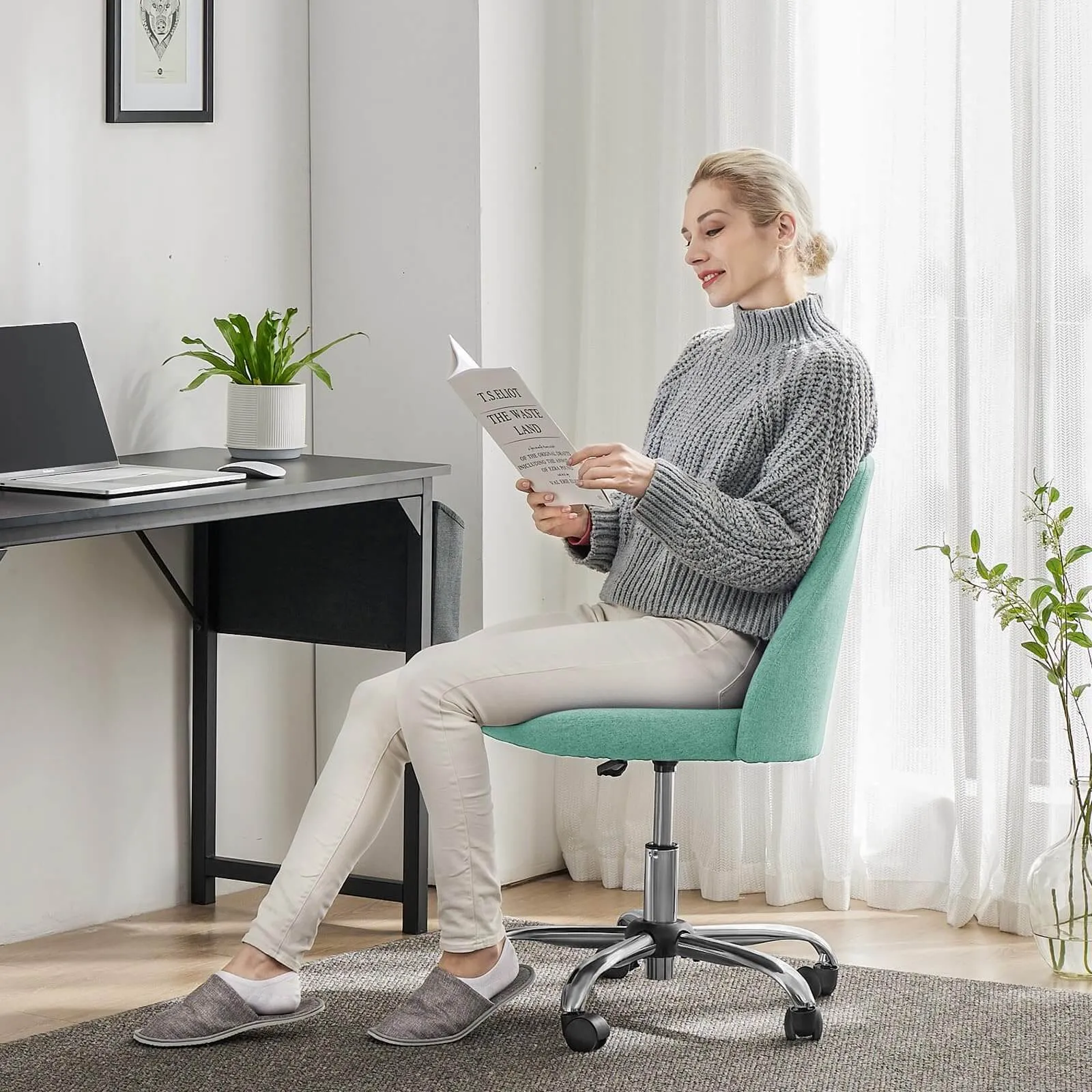 Modern Fabric Armless Adjustable Swivel Office Desk Chairs with Wheels