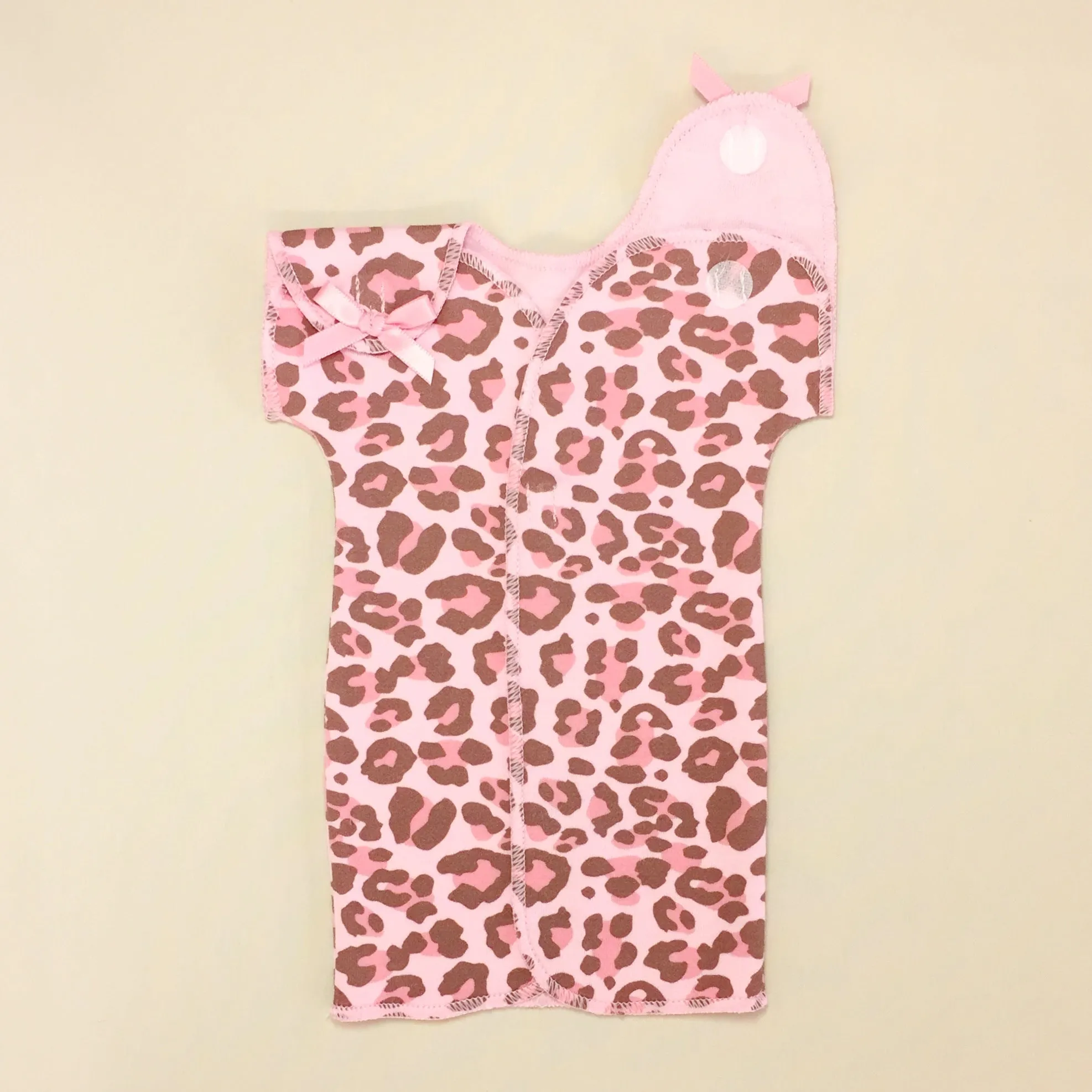 NICU Friendly Gown Leopard
