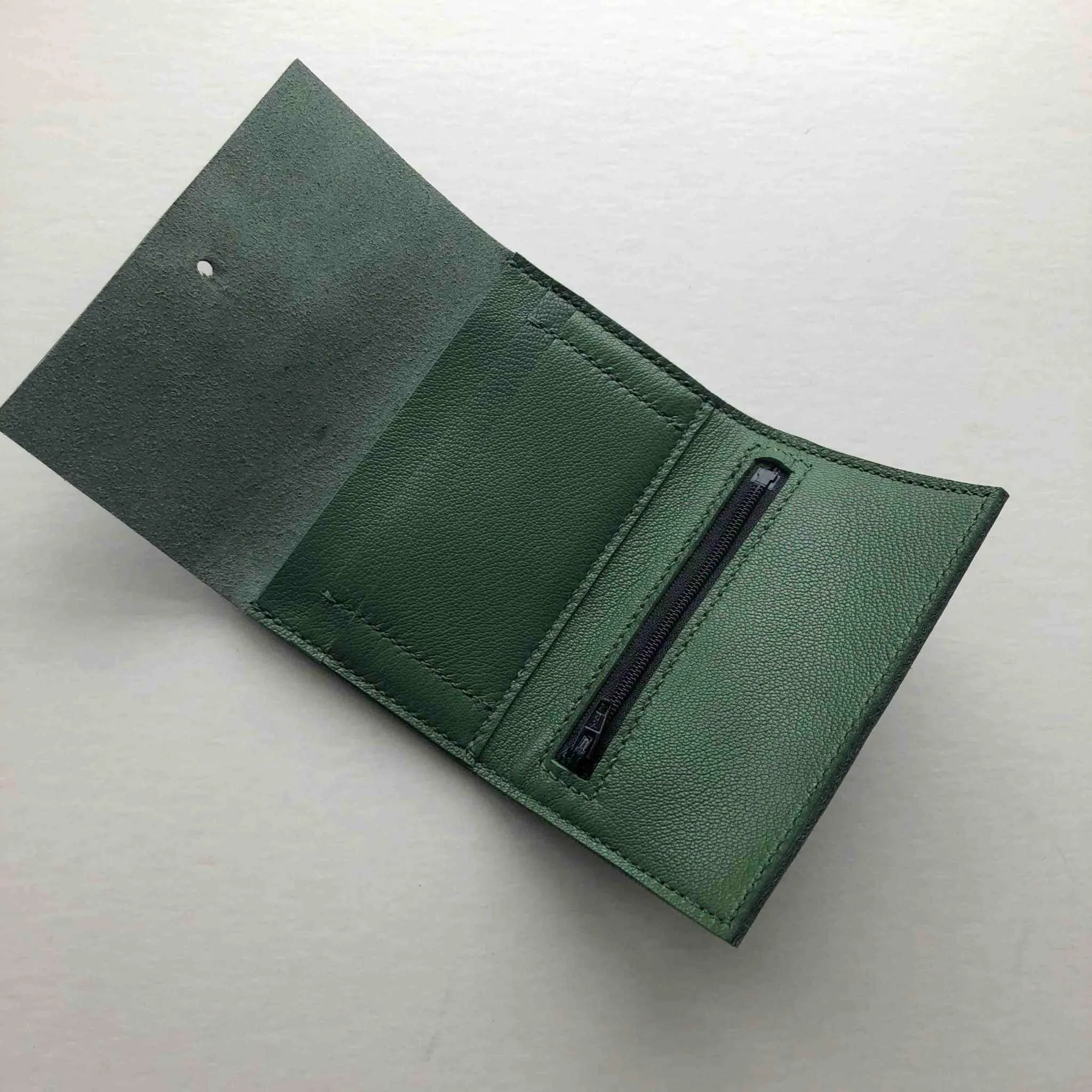 Nomad Mini Leather Women's Wallet in Green or Red