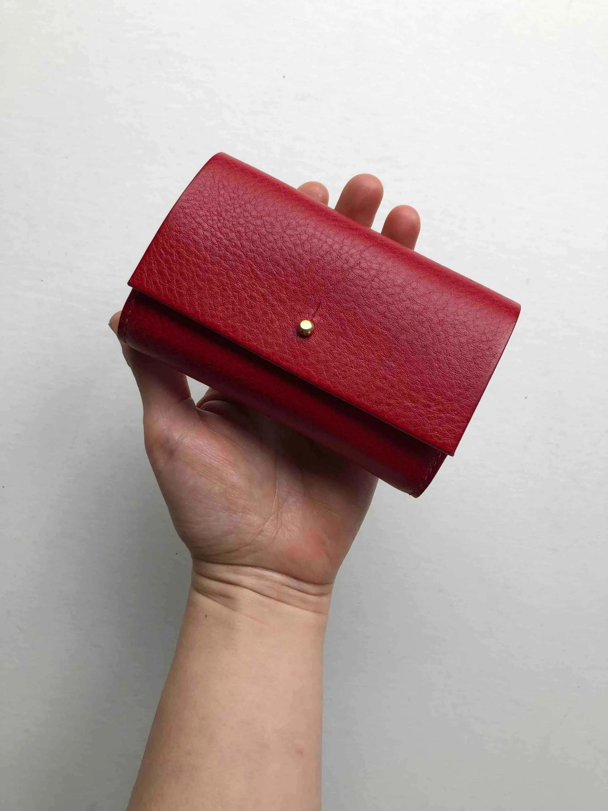 Nomad Mini Leather Women's Wallet in Green or Red