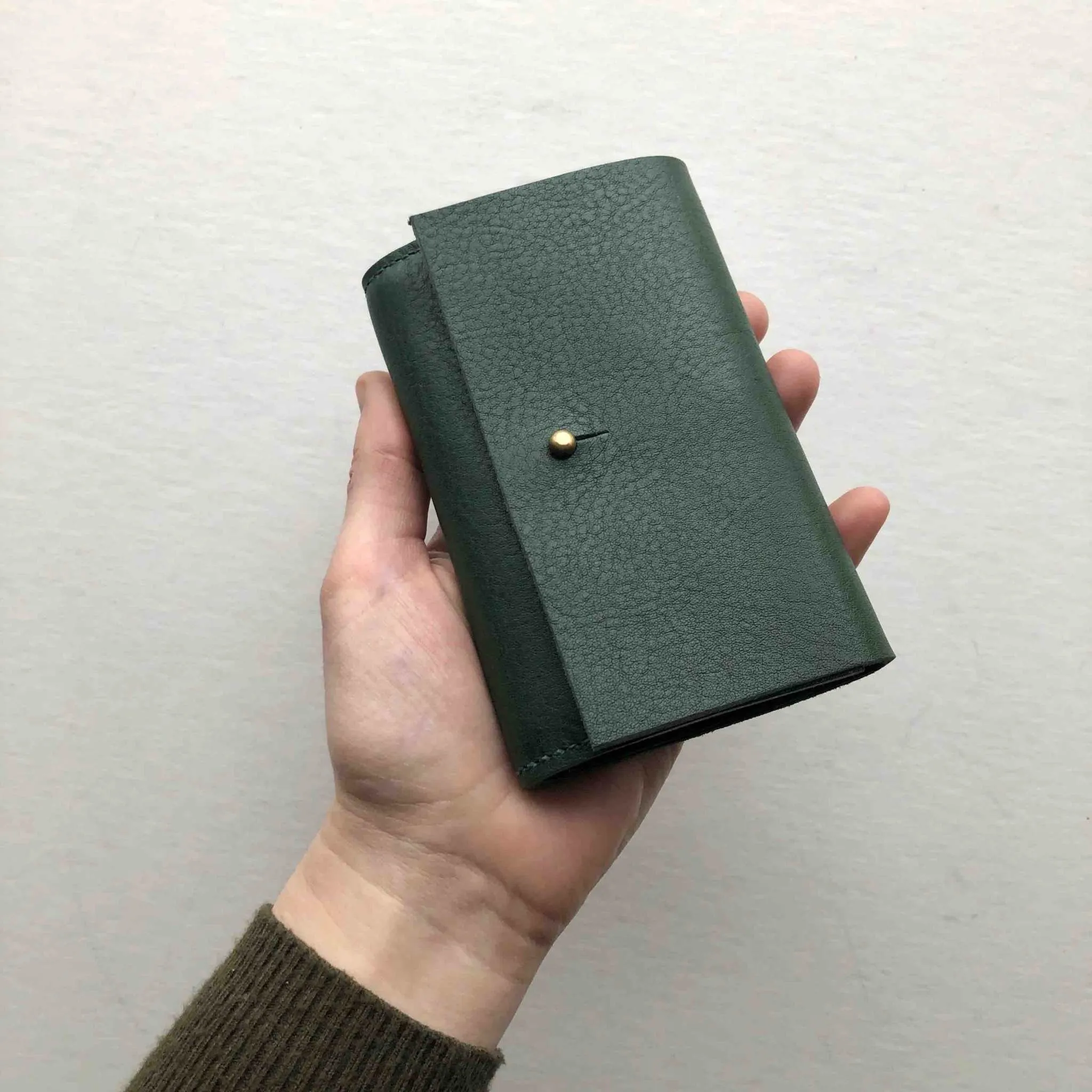 Nomad Mini Leather Women's Wallet in Green or Red