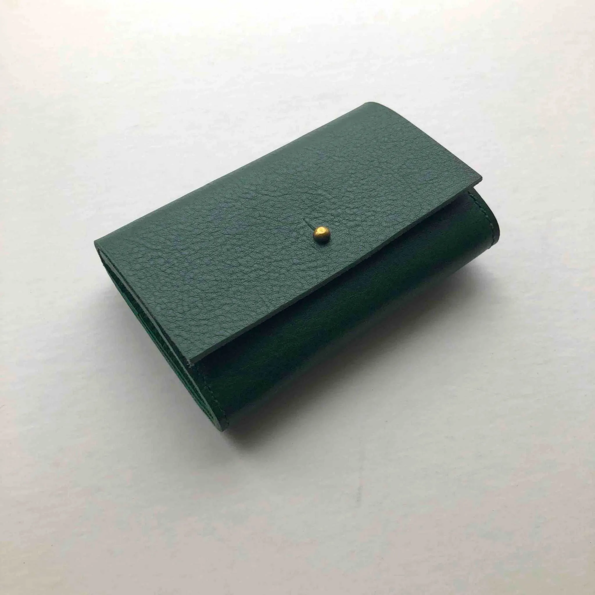Nomad Mini Leather Women's Wallet in Green or Red