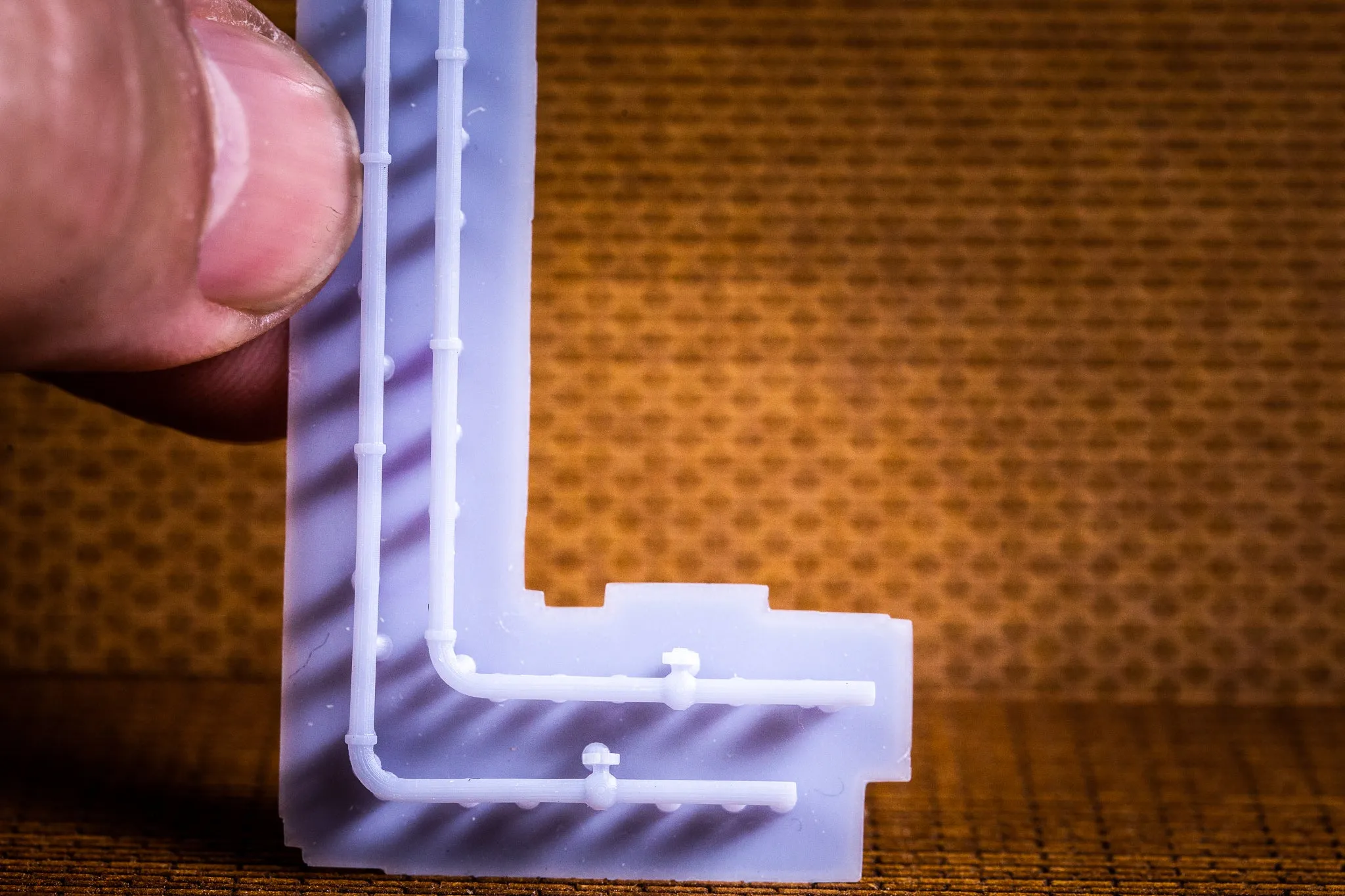 Pipe Section With Tap - HO Scale