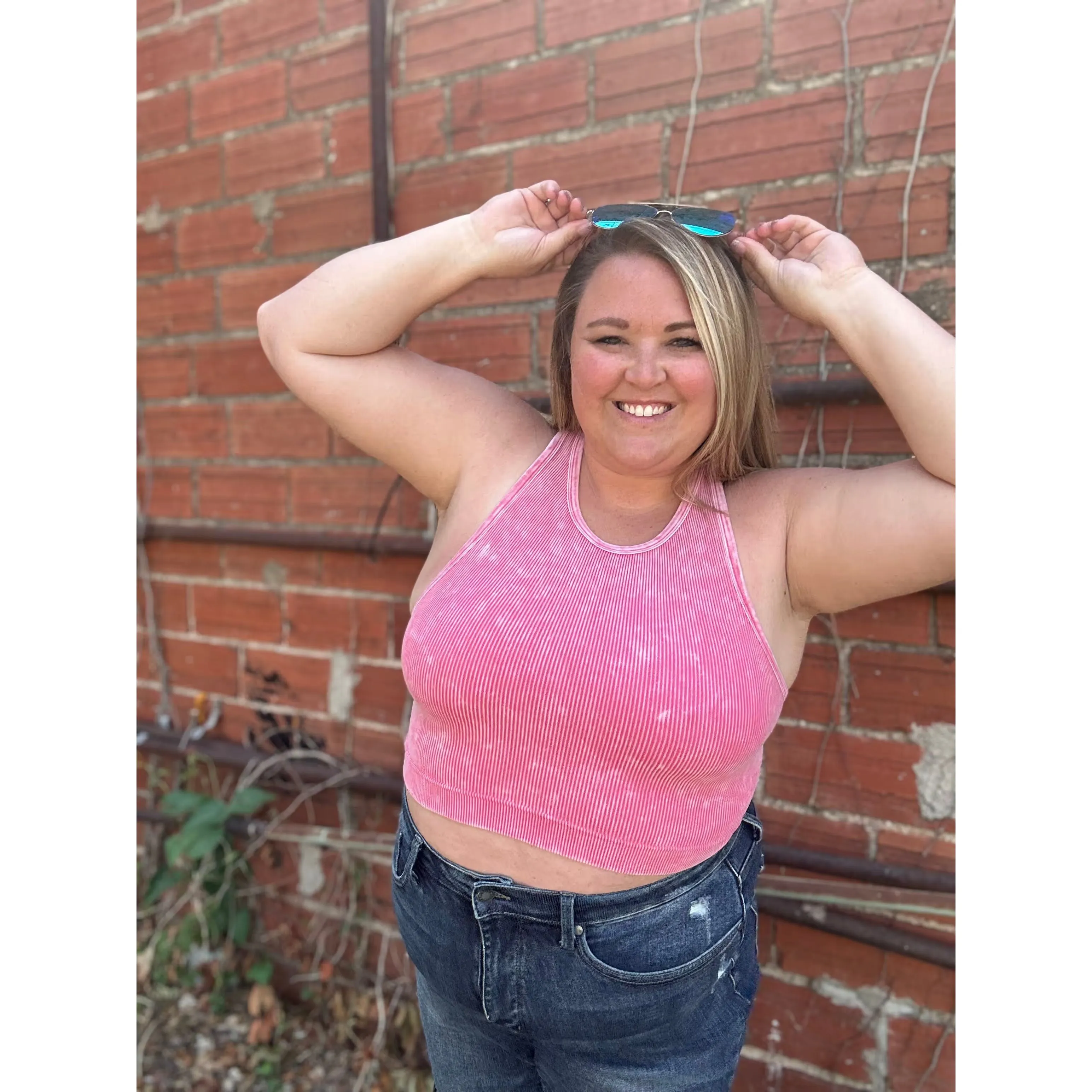 “Poppy”   Cropped Tank {CURVY}