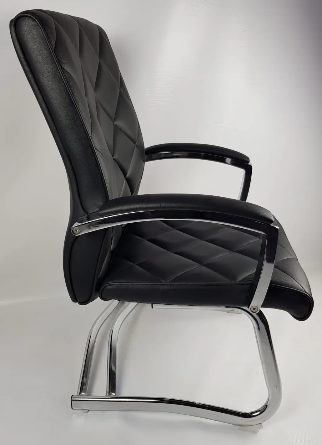 Quilted Black Leather Stylish Cantilever Visitors Chair - ZV-B217