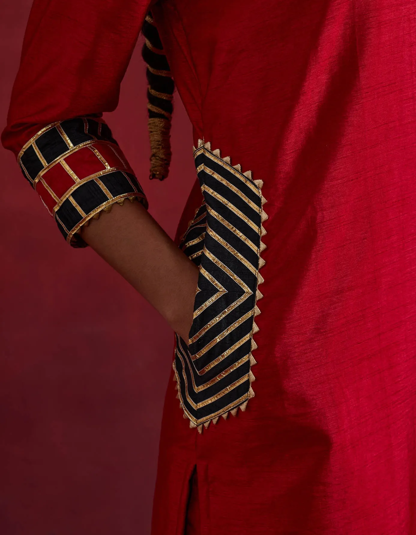 Red Black Raw Silk Mira Kurta Set (Set Of 2)
