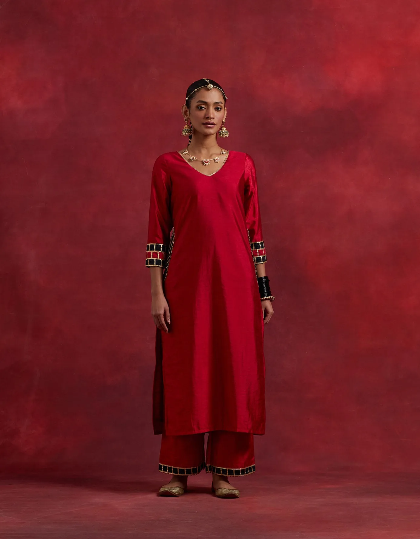 Red Black Raw Silk Mira Kurta Set (Set Of 2)