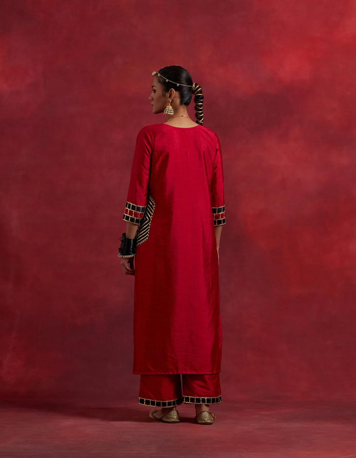 Red Black Raw Silk Mira Kurta Set (Set Of 2)