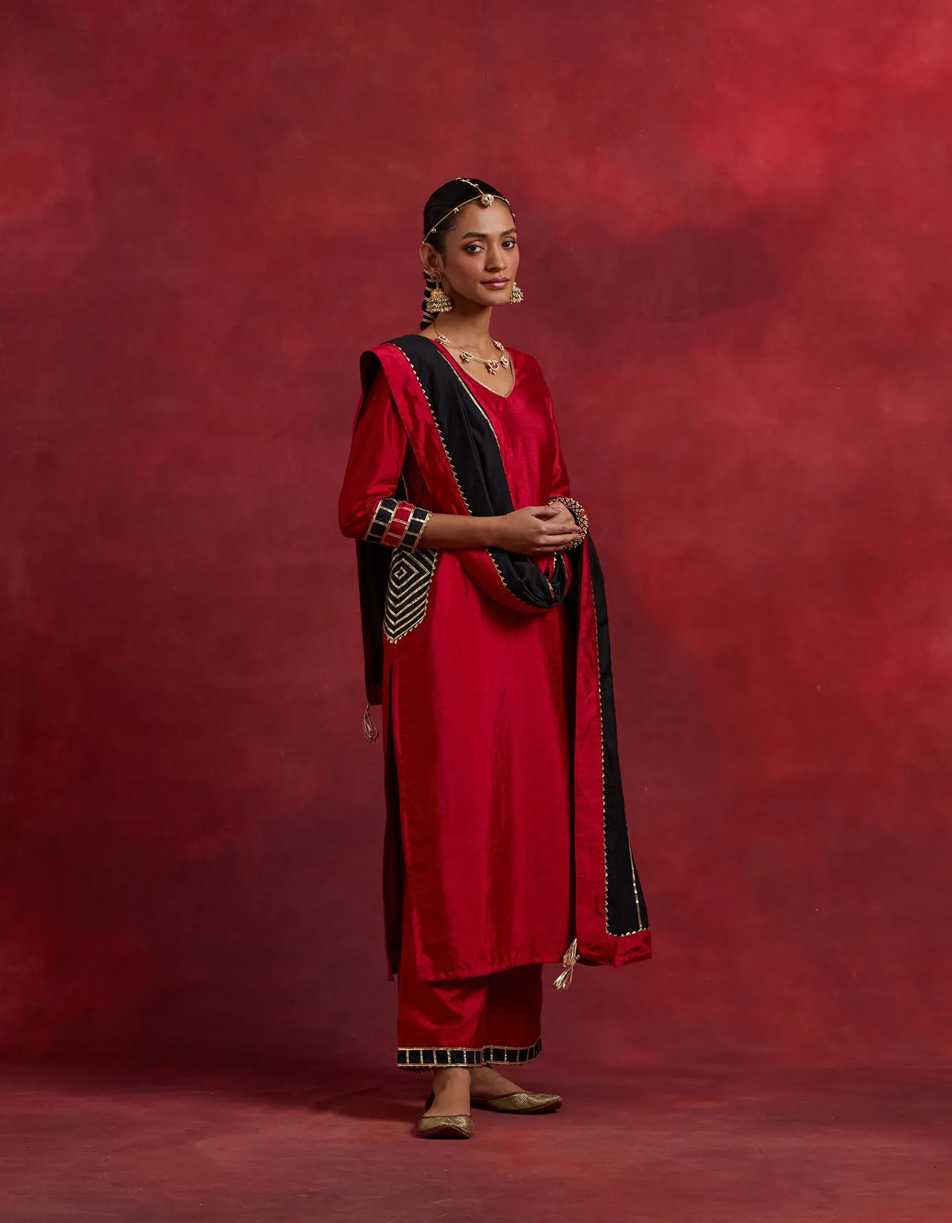 Red Black Raw Silk Mira Kurta Set (Set Of 2)