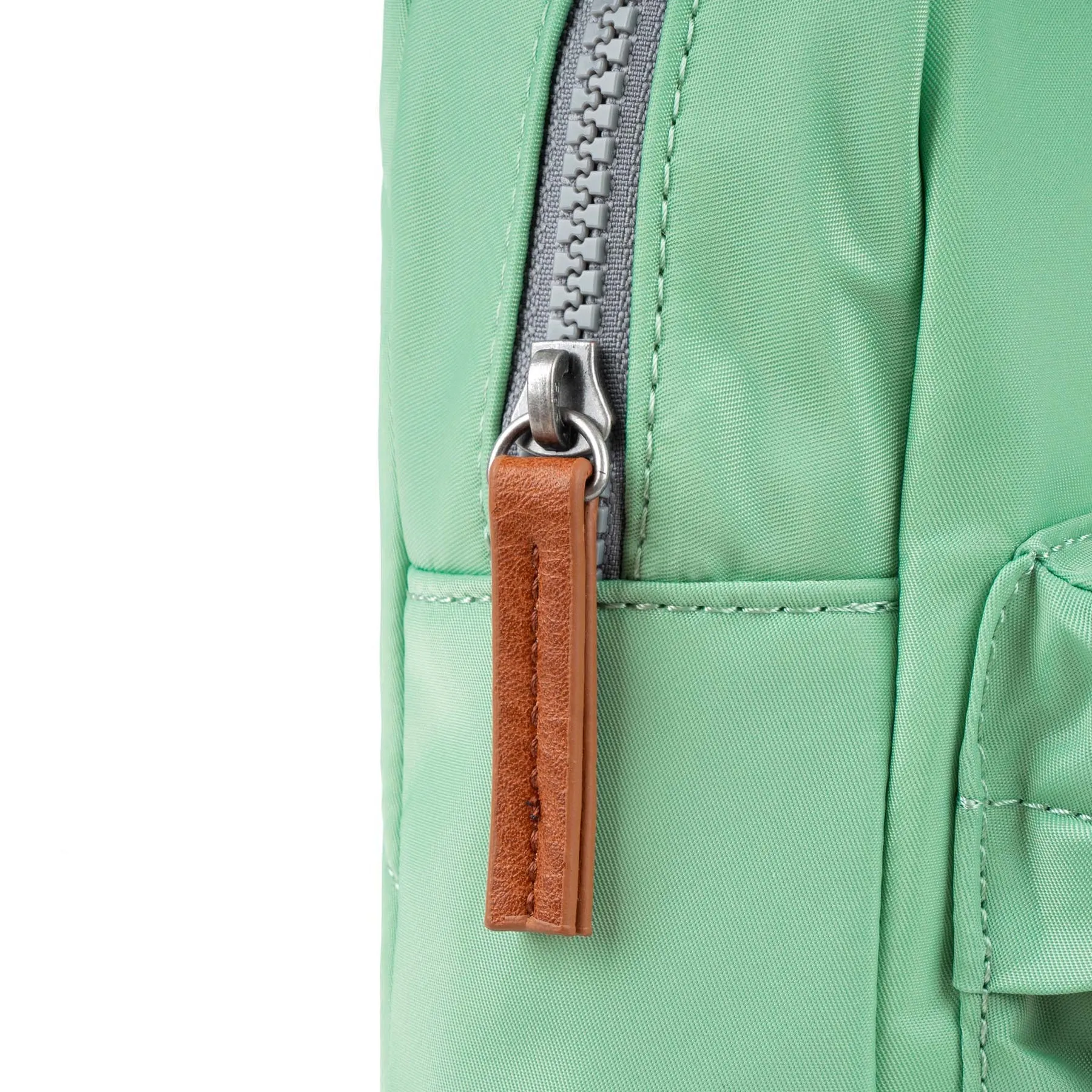 ROKA Willesden B Large Recycled Nylon Bag - Matcha