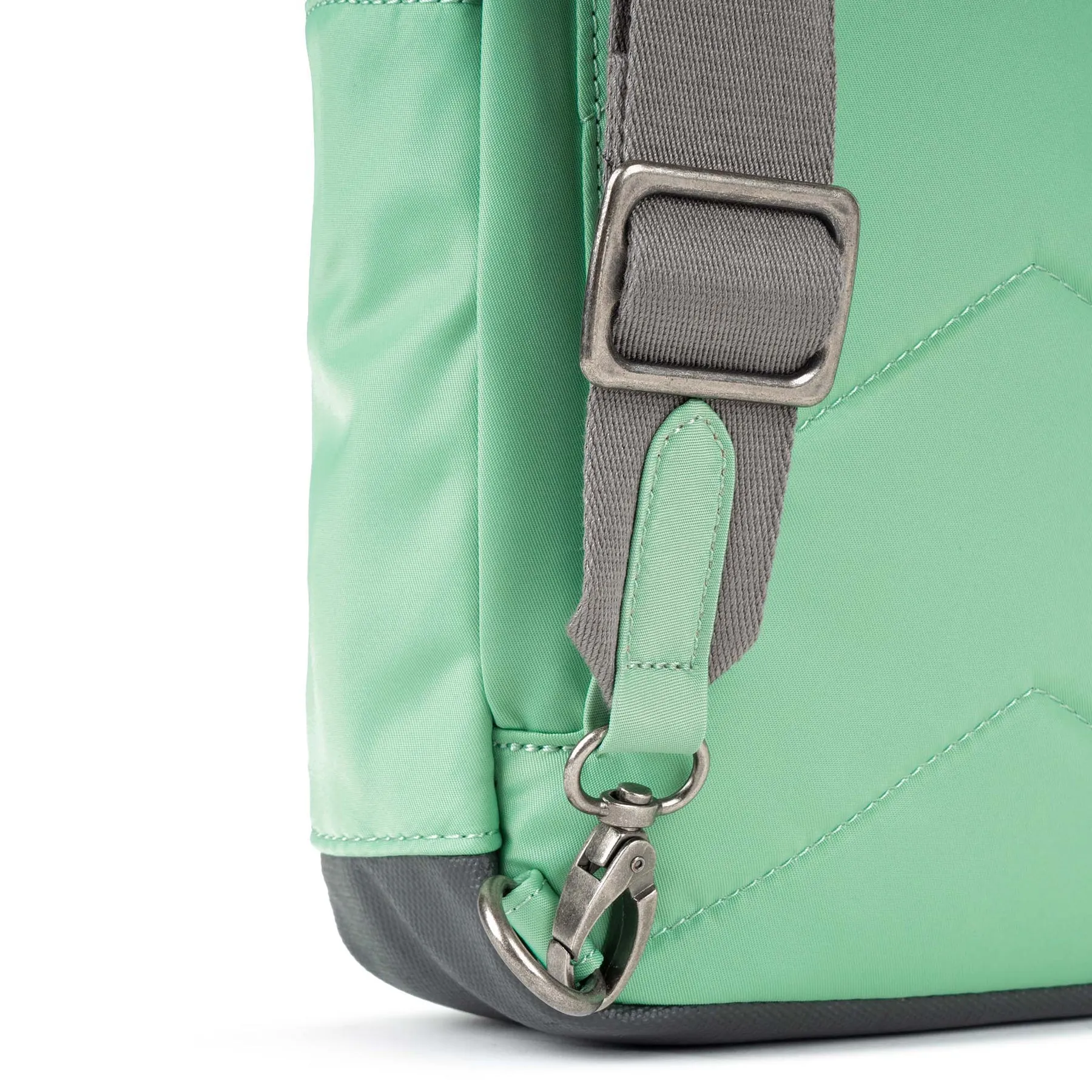 ROKA Willesden B Large Recycled Nylon Bag - Matcha