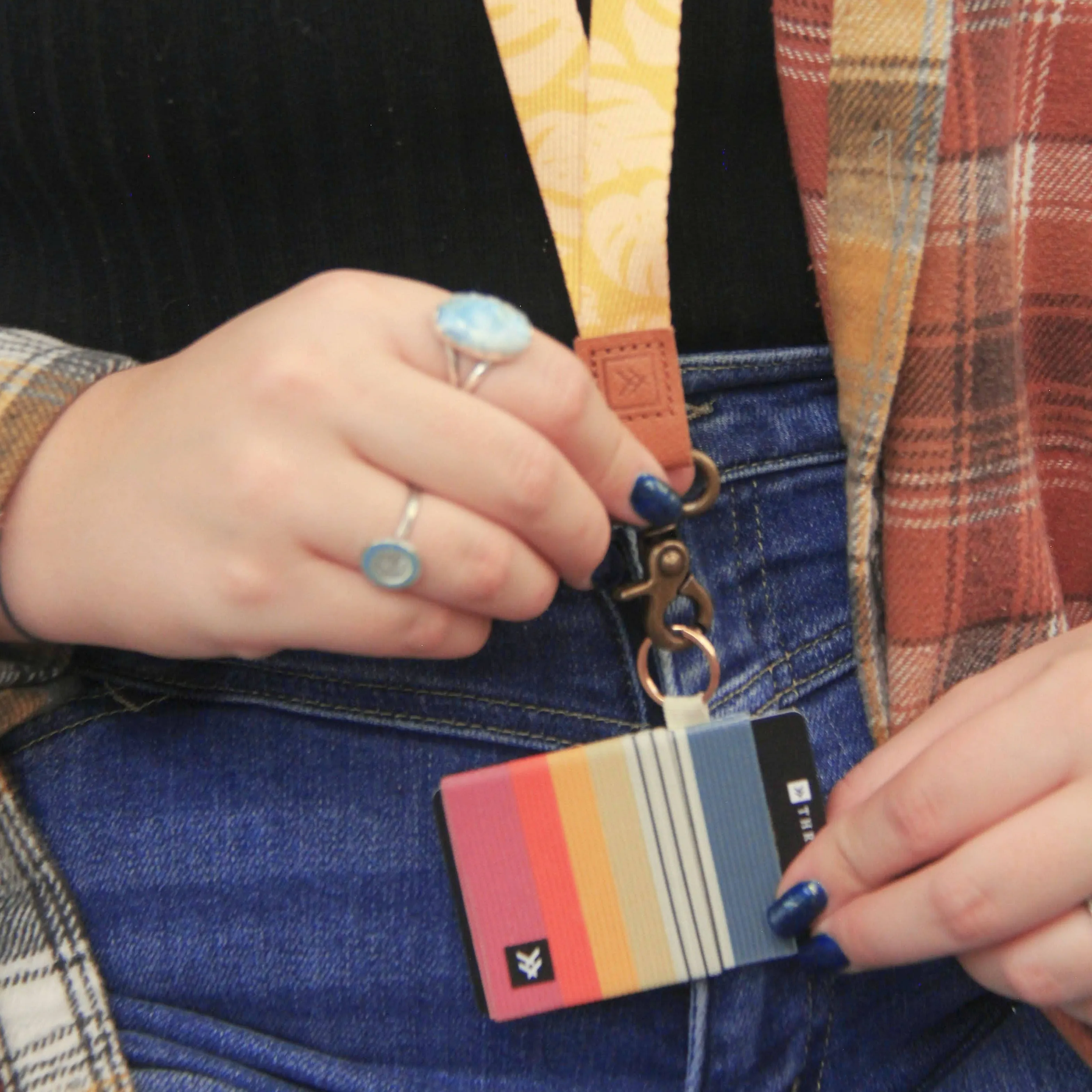 Thread Wallet Elastic Wallet