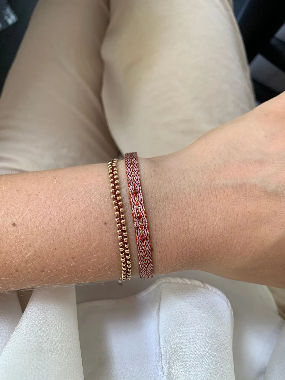 TRENZA HANDWOVEN BRACELET IN BURGUNDY & GOLD