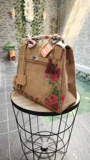 Victorian style - Handmade burlap / jute bag, Medium size (35cm)