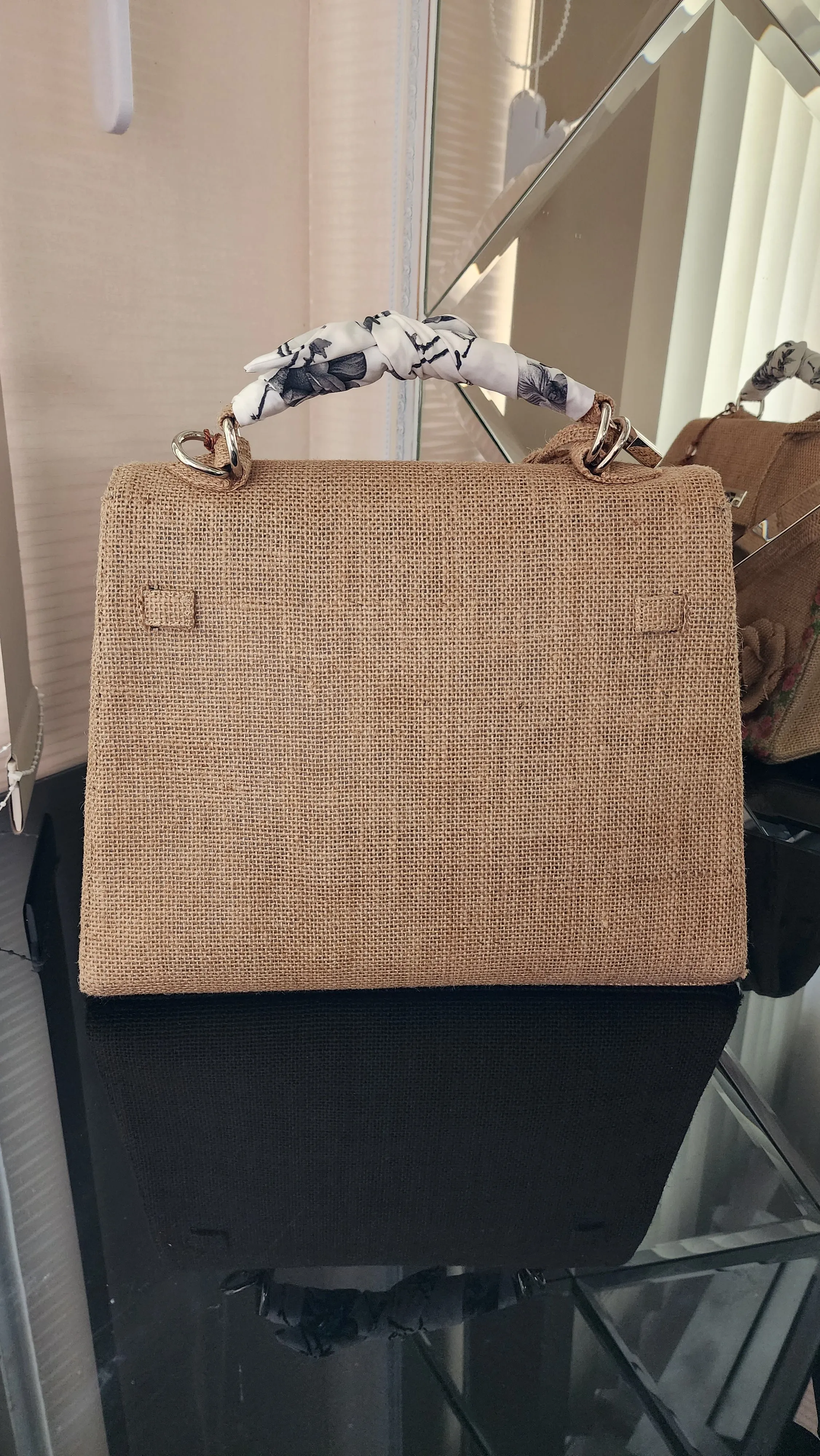 Victorian style - Handmade burlap / jute bag, Medium size (35cm)